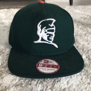 FITTED Hawaii Kamehameha SnapBack Hat